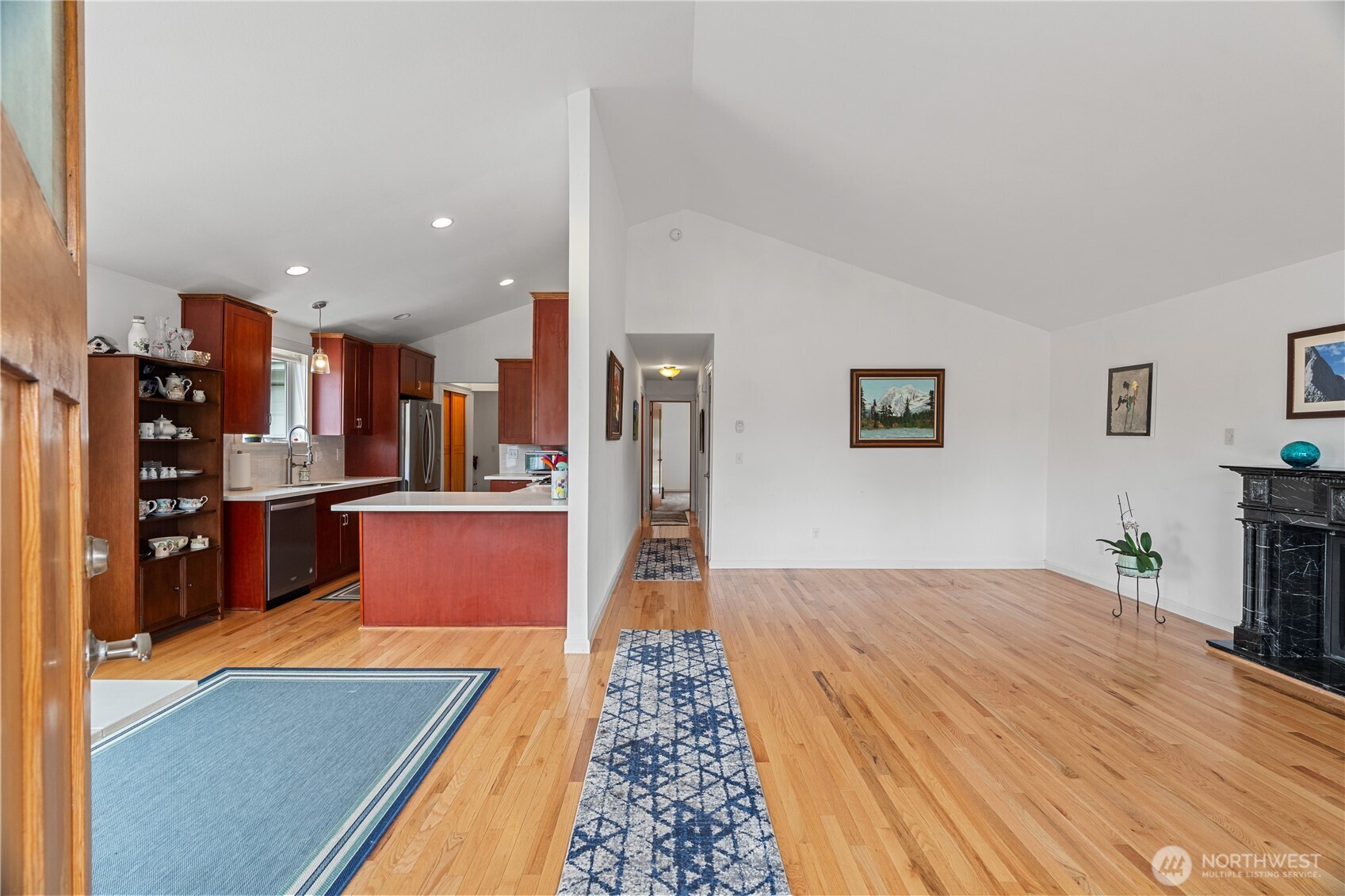 198 Clover Street NW