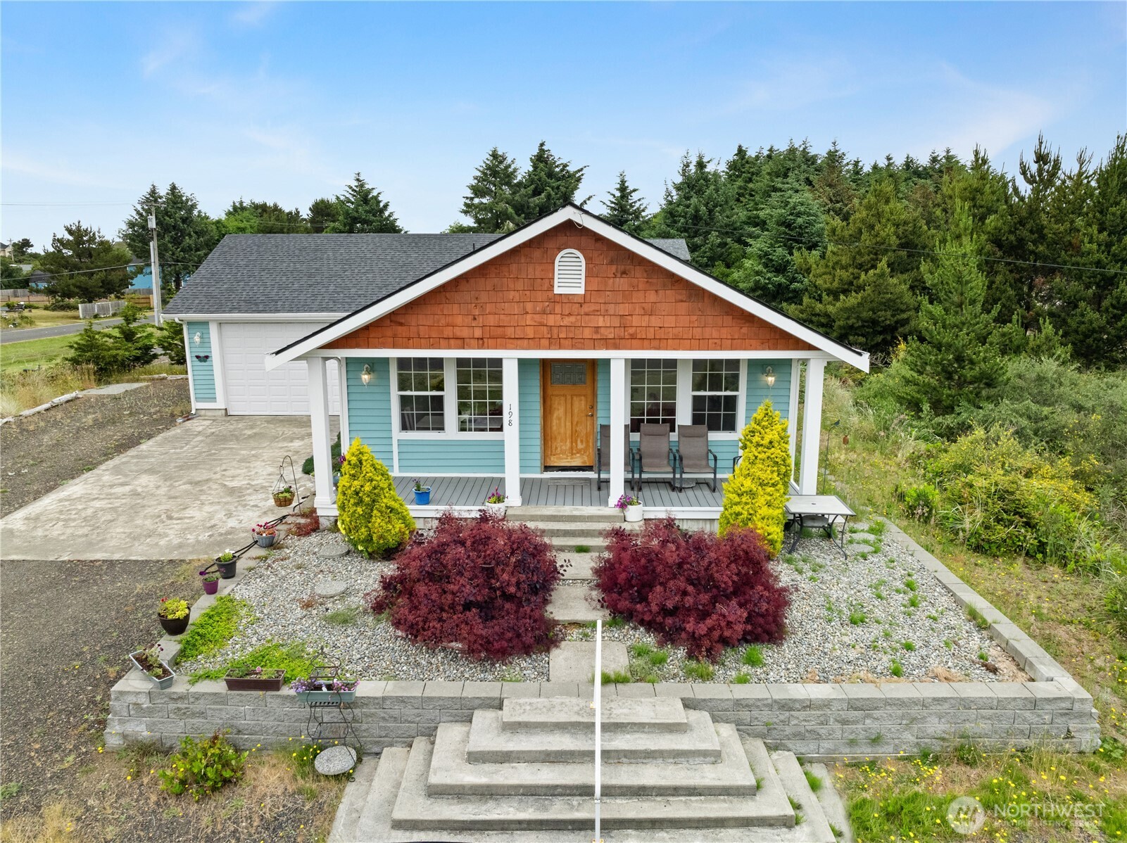 198 Clover Street NW