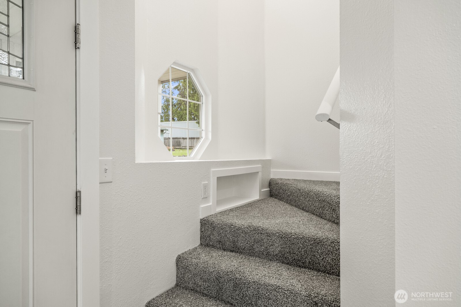 114 Tompkins Place