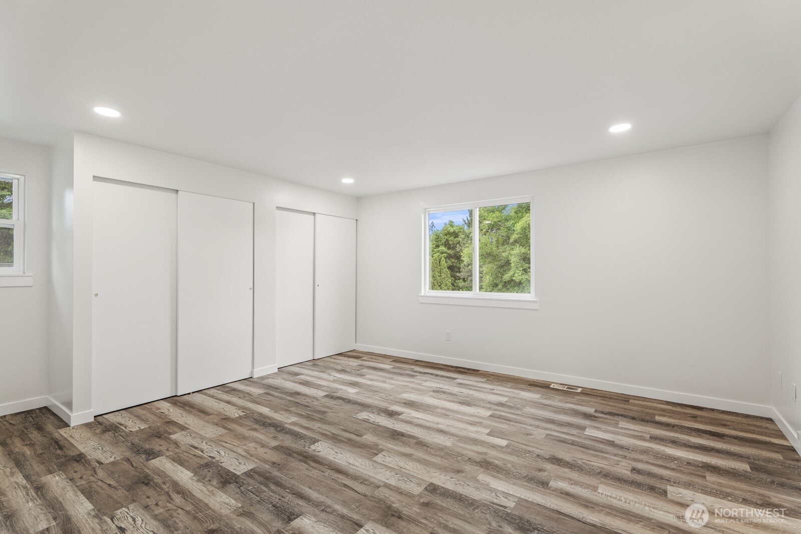 114 Tompkins Place
