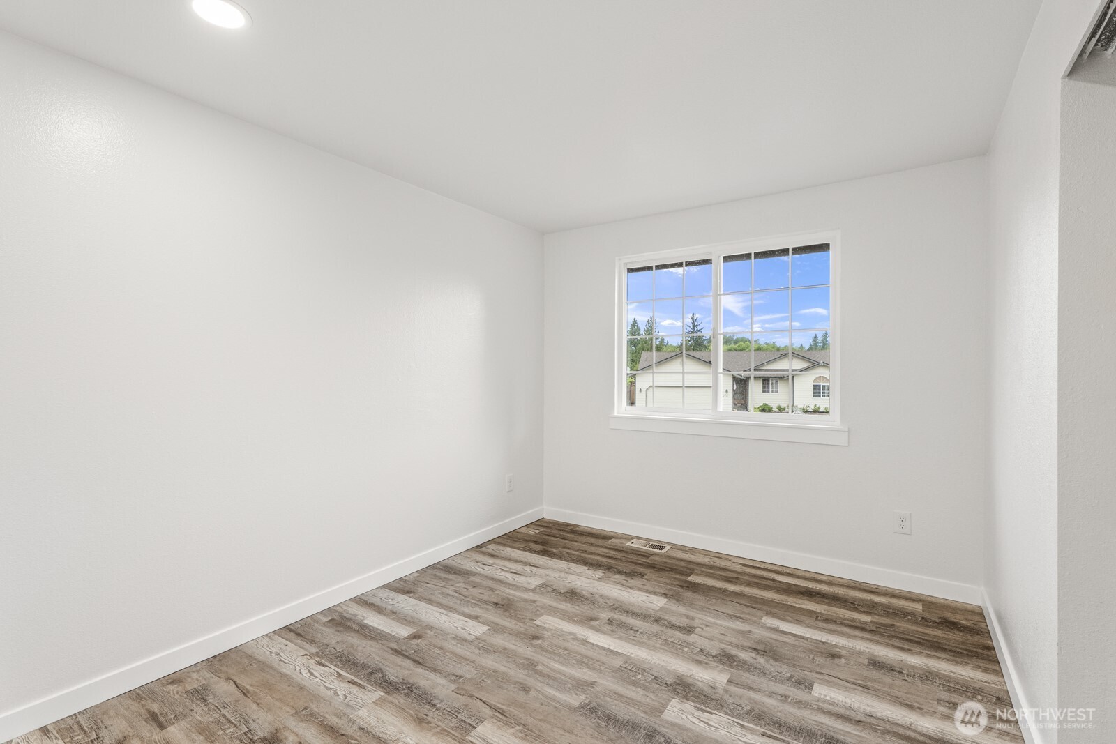 114 Tompkins Place