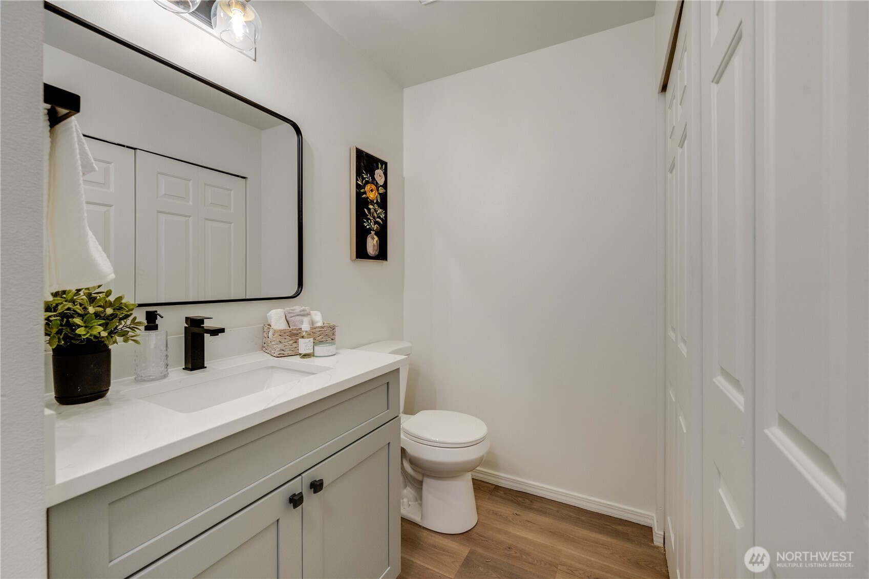 6916 Rainier Drive Unit: B