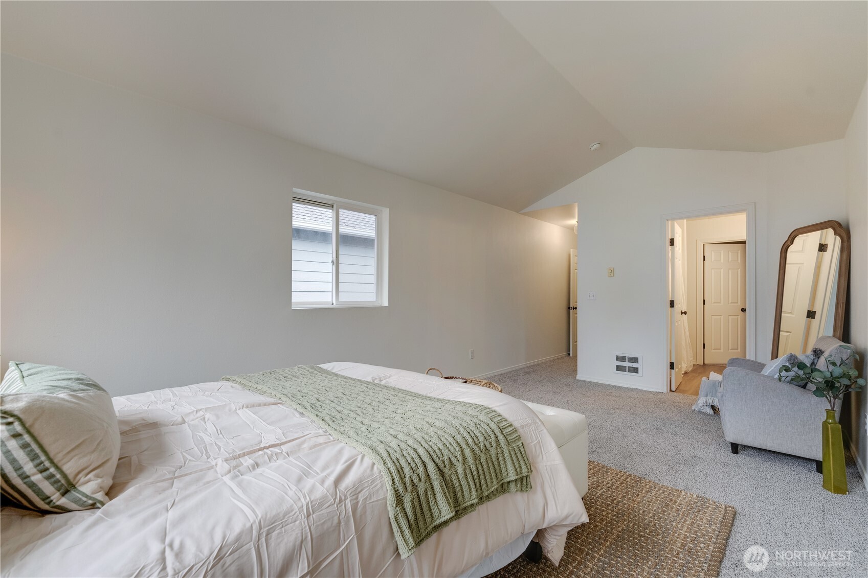 6916 Rainier Drive Unit: B