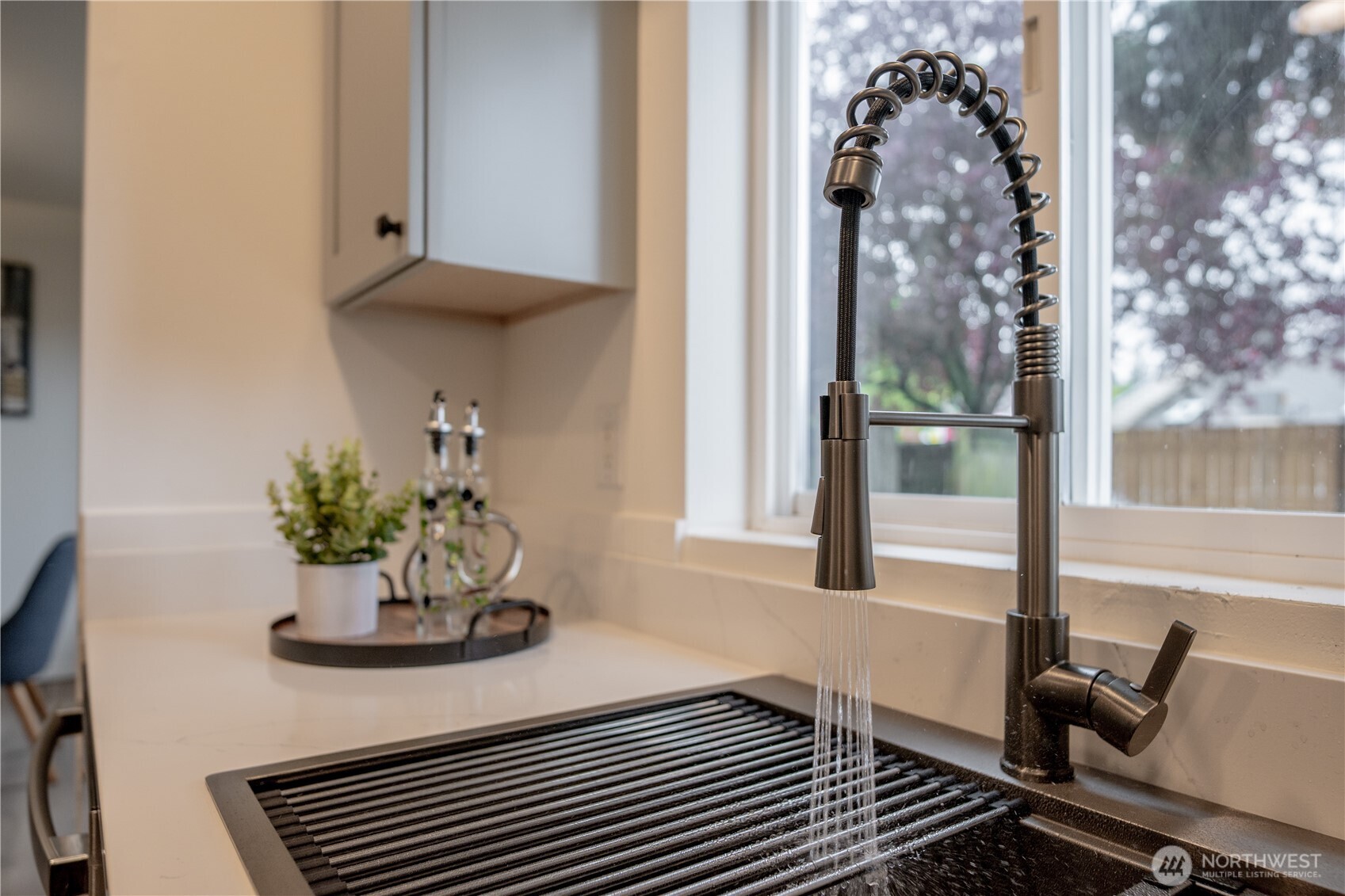 6916 Rainier Drive Unit: B