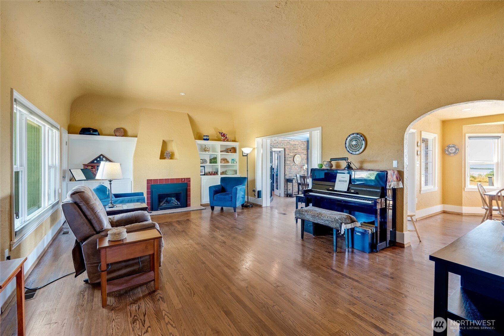 410 Alverson Boulevard