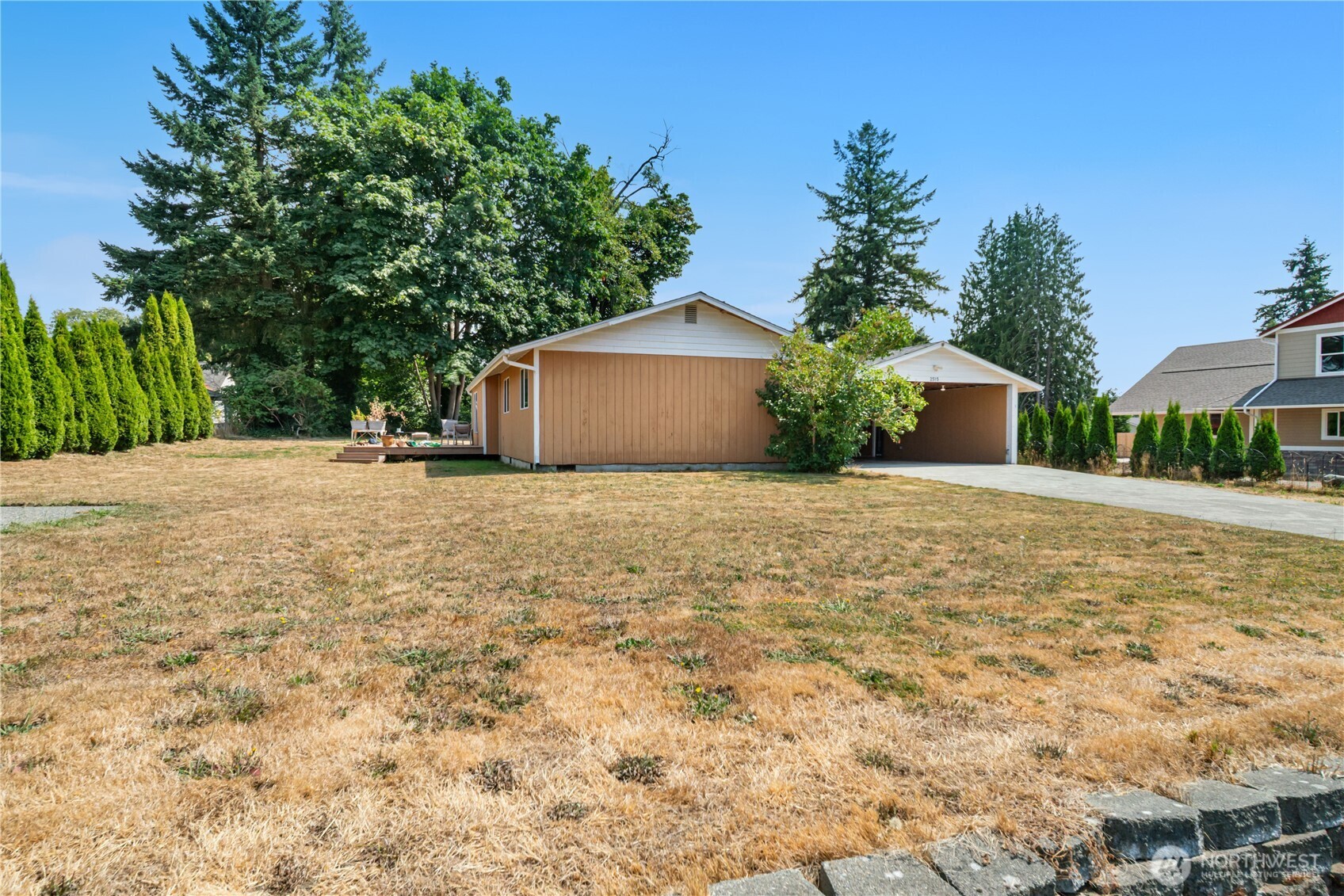 2515 Spruce Road