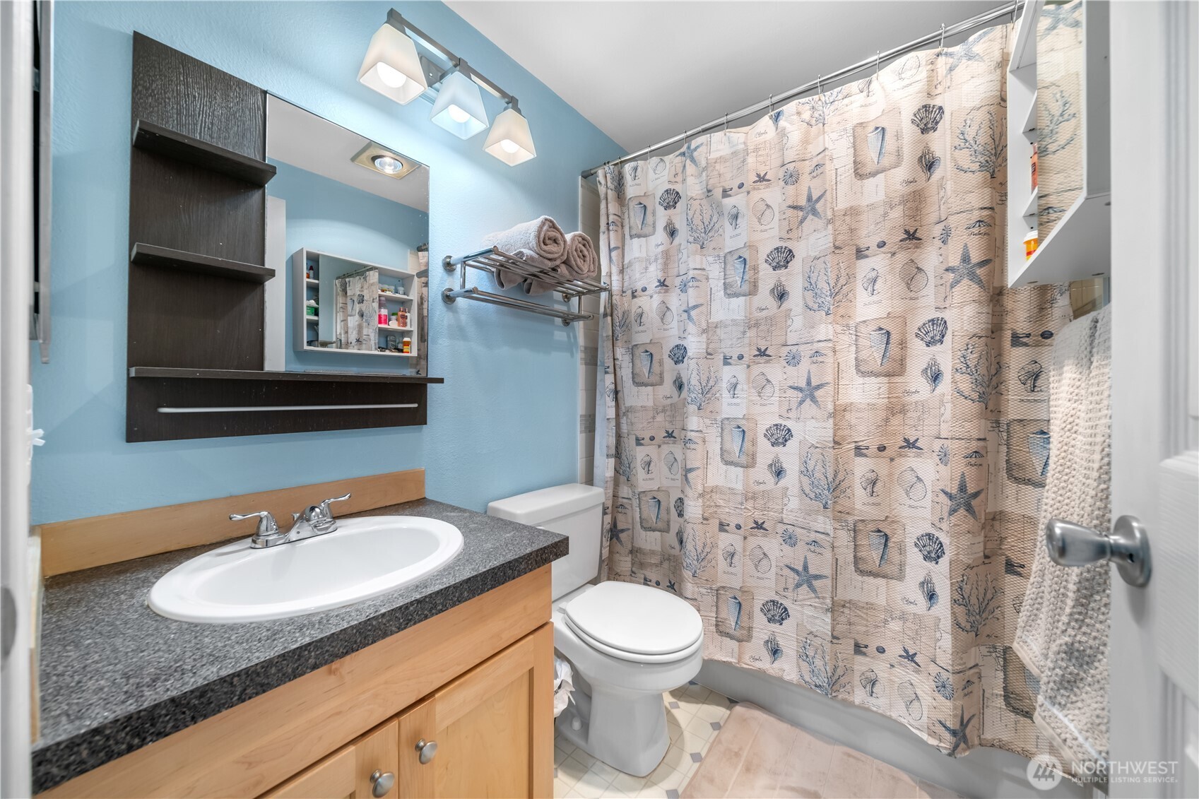 6700 NE 182nd Street Unit: C-206