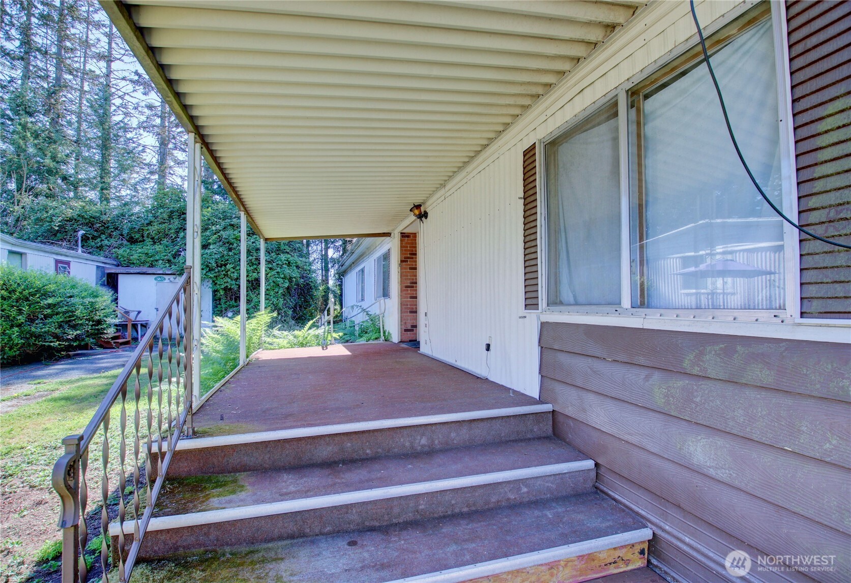 920 Maple Lane Unit: 9