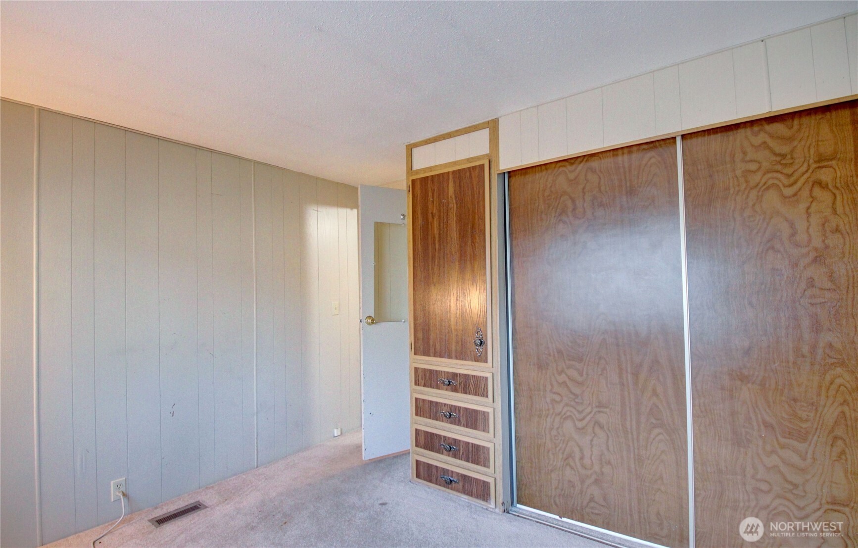 920 Maple Lane Unit: 9