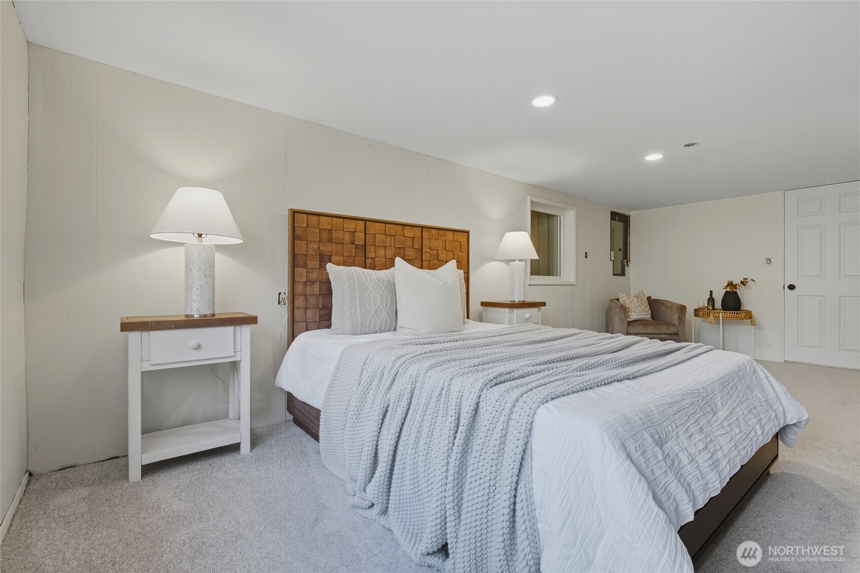 1006 NE 126th St.