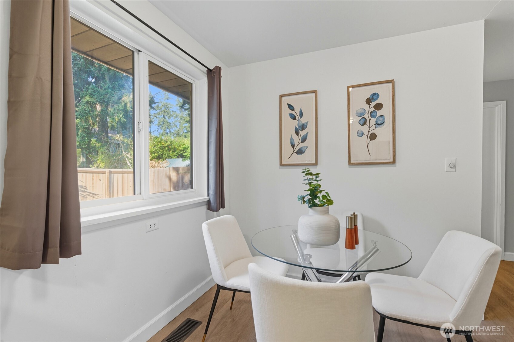 1006 NE 126th St.
