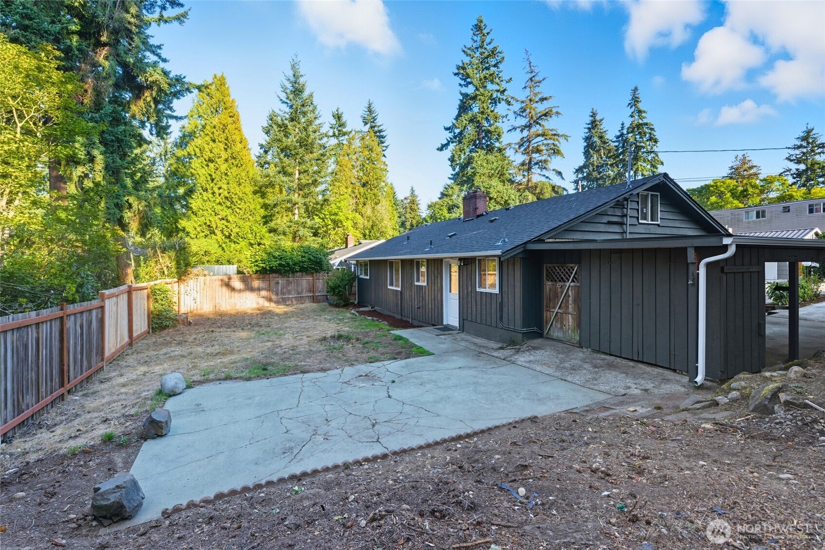 1006 NE 126th St.