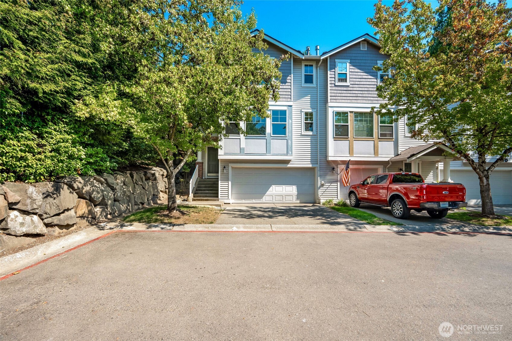 4740 Lake Place South Unit: A