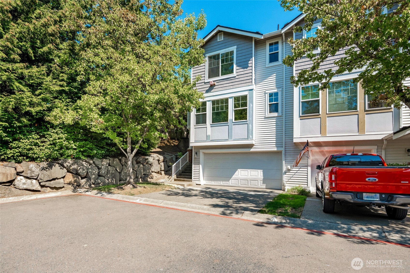 4740 Lake Place South Unit: A