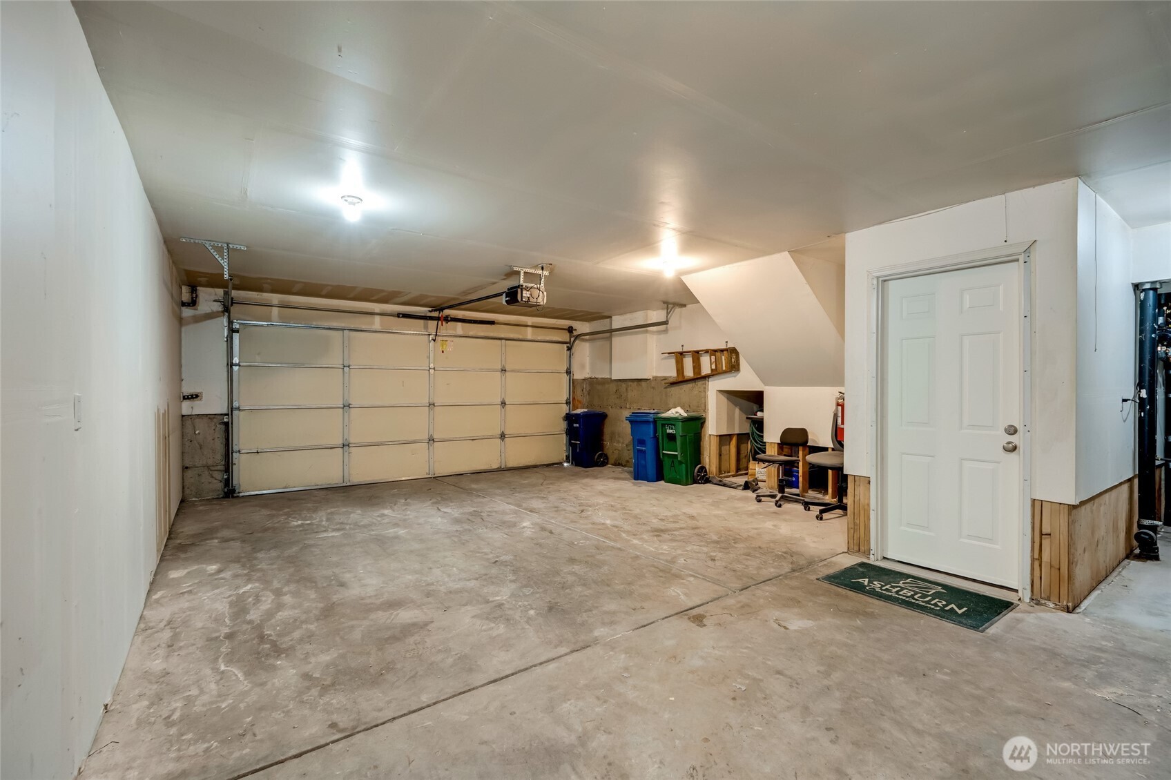 4740 Lake Place South Unit: A