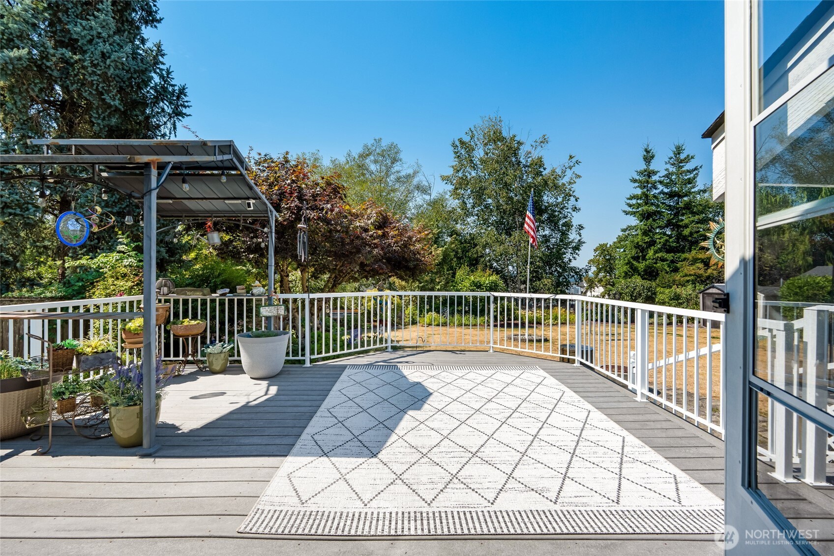 17712 W Country Club Drive