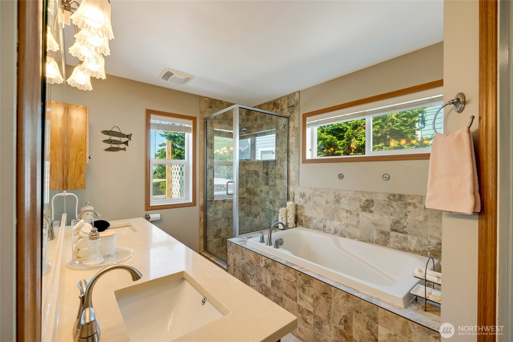 17712 W Country Club Drive