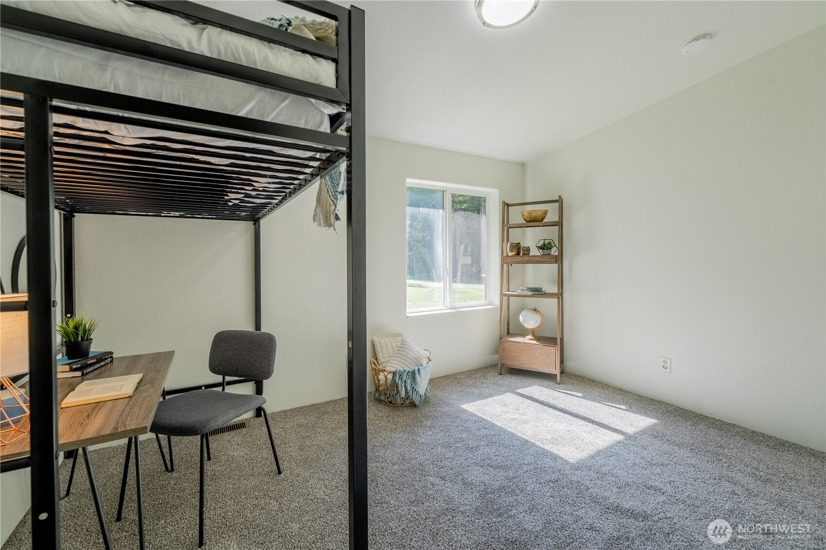 27425 Mountain Loop Highway