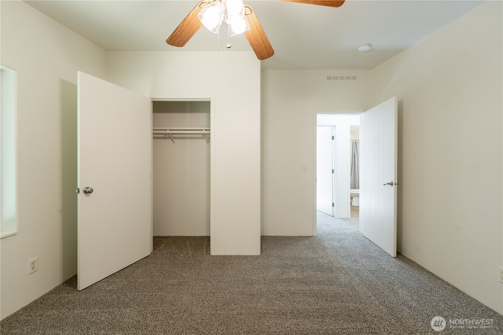 27425 Mountain Loop Highway