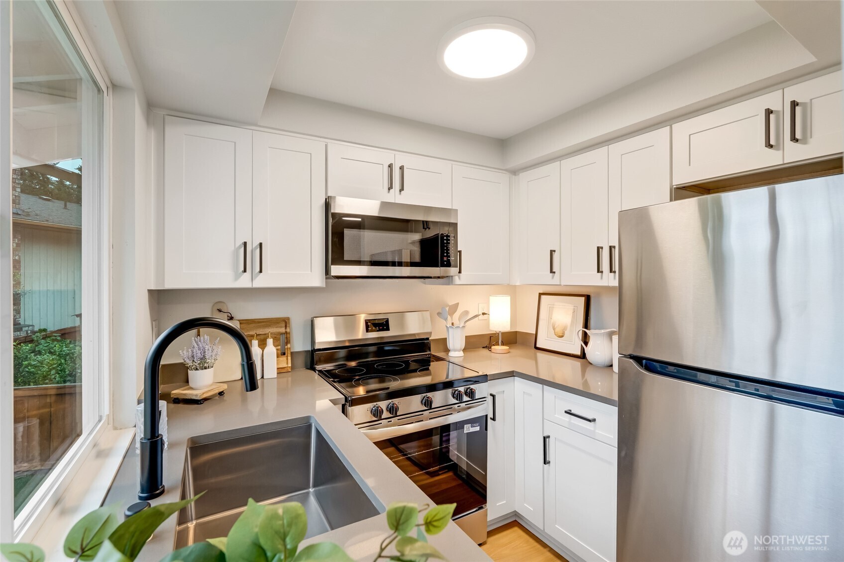 9112 Park Road Unit: 300R