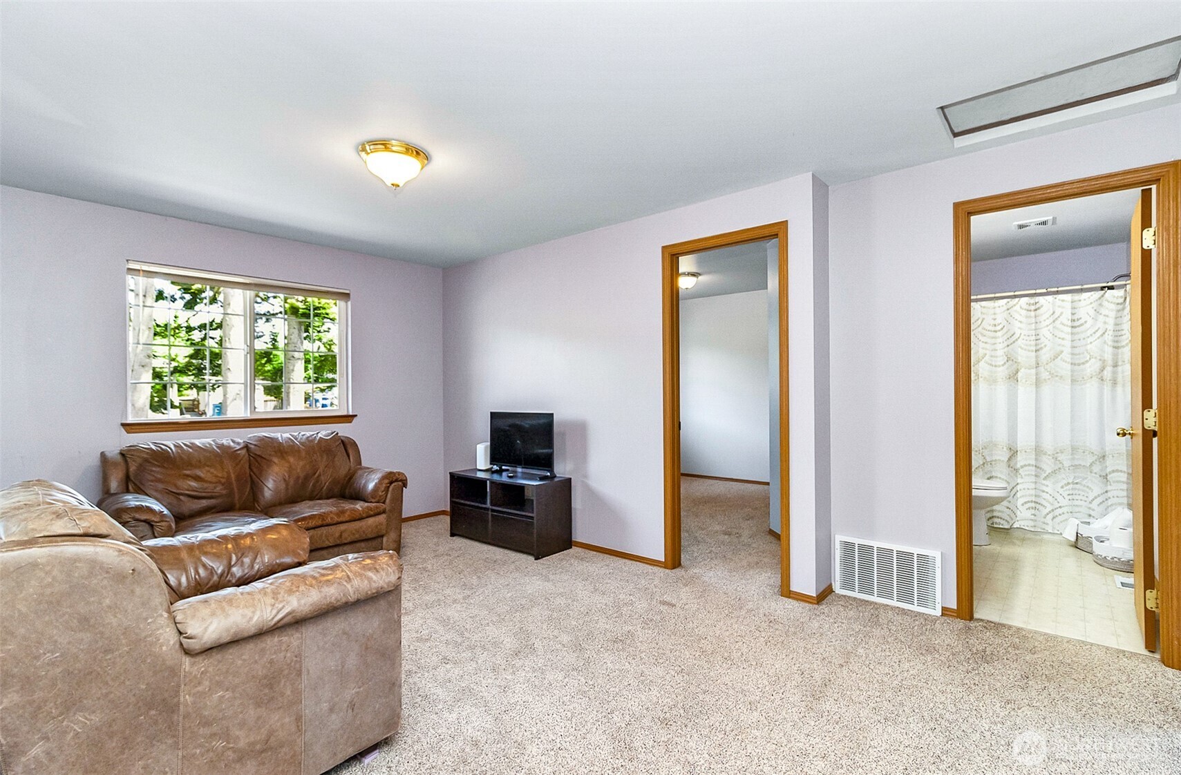 526 Avenue J