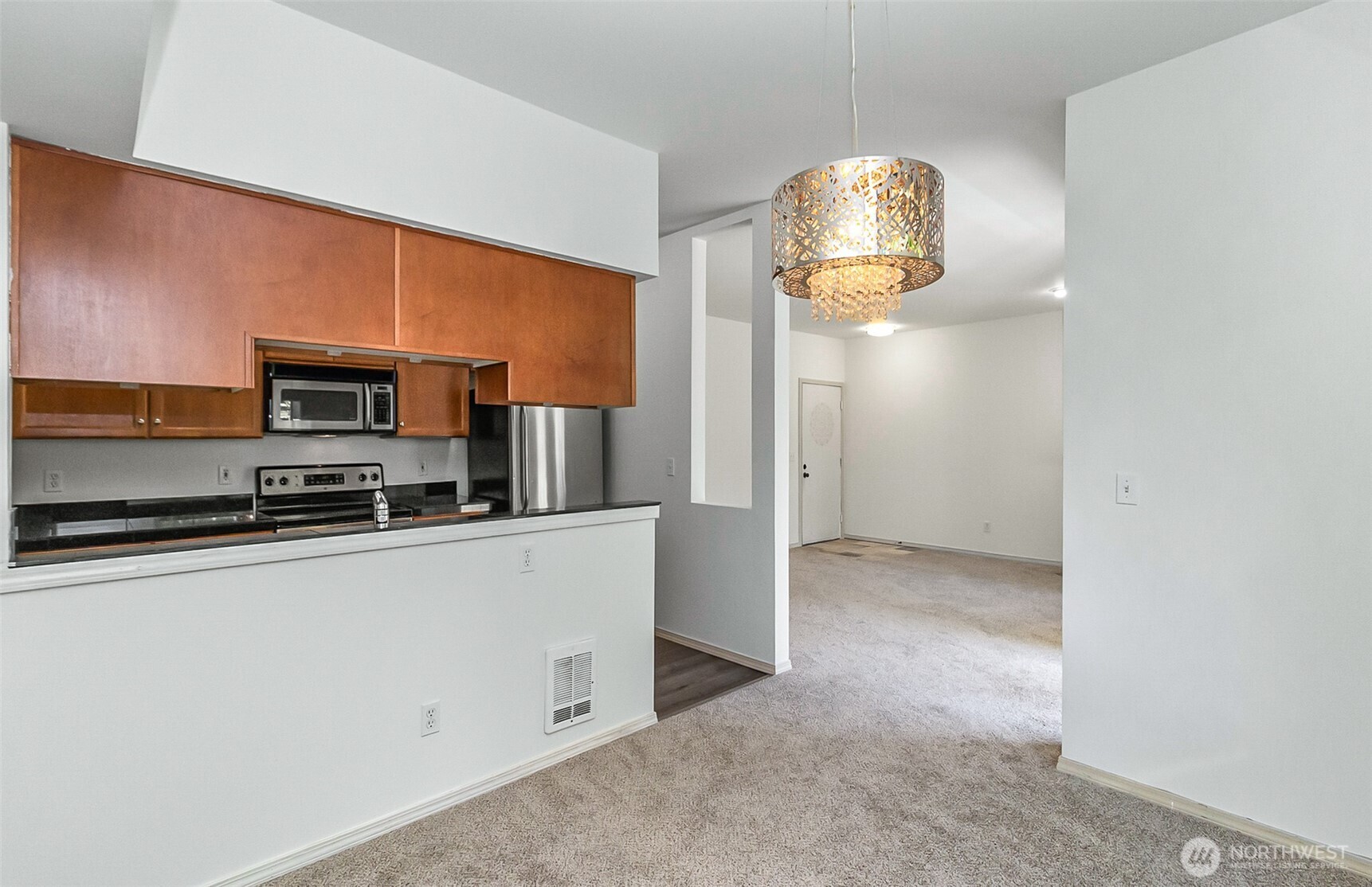 14821 29th Avenue W. Unit: K101