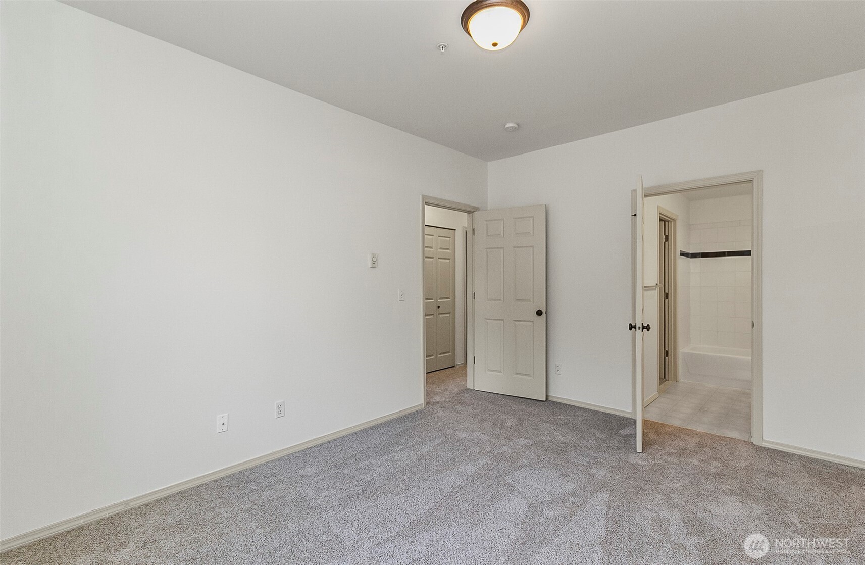 14821 29th Avenue W. Unit: K101