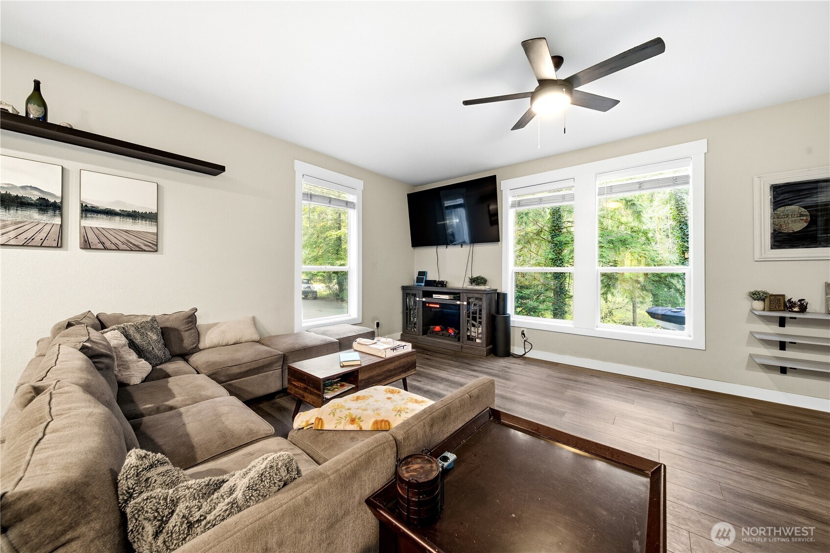 2930 S Lake Roesiger Rd