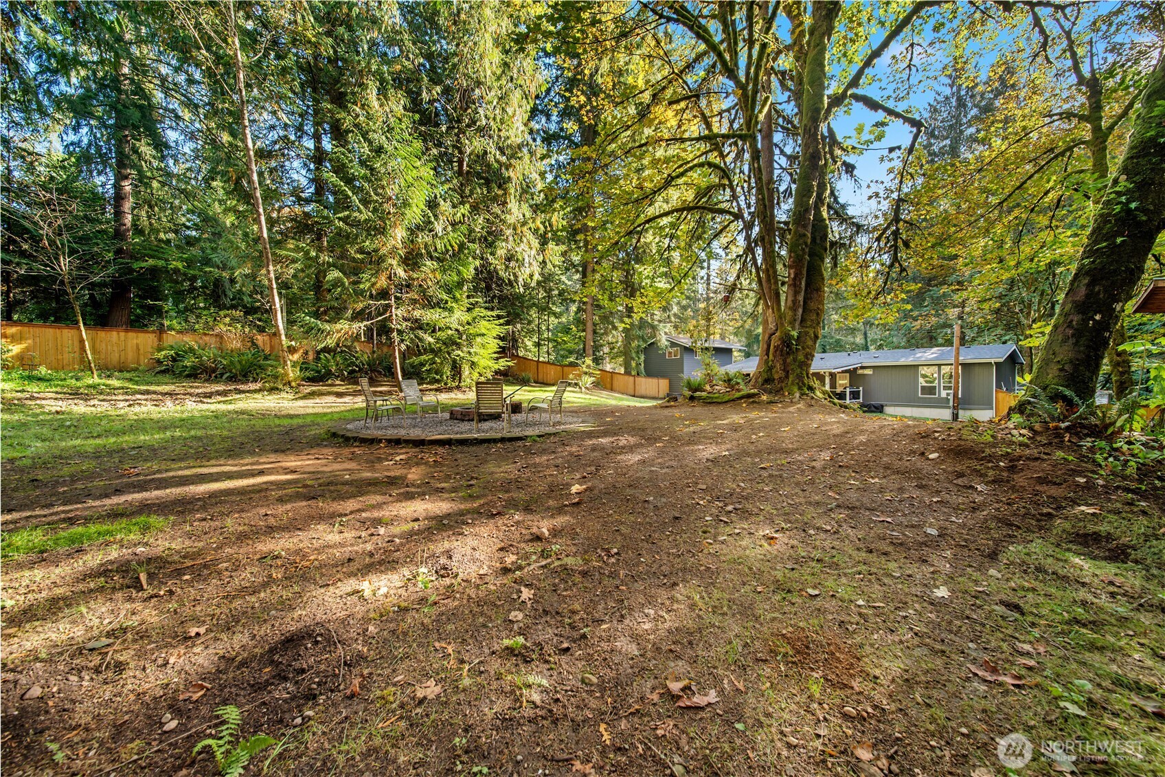 2930 S Lake Roesiger Rd