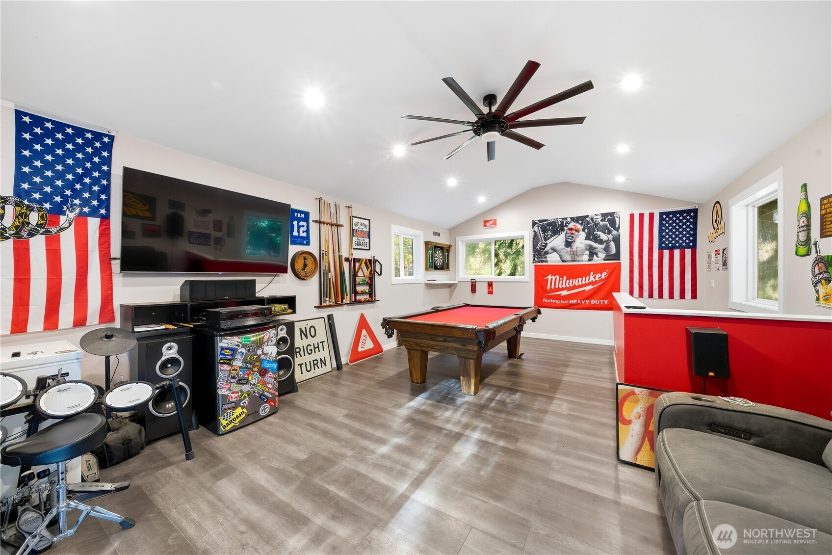 2930 S Lake Roesiger Rd