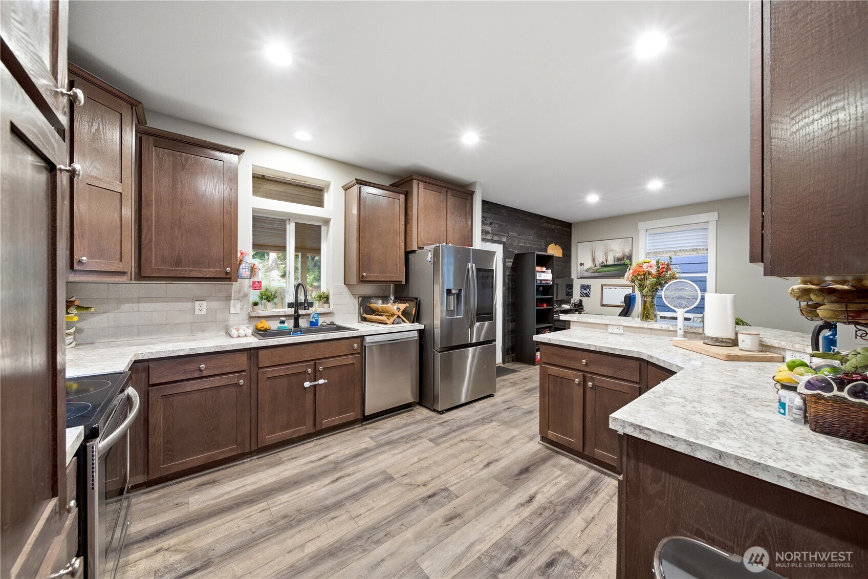 2930 S Lake Roesiger Rd