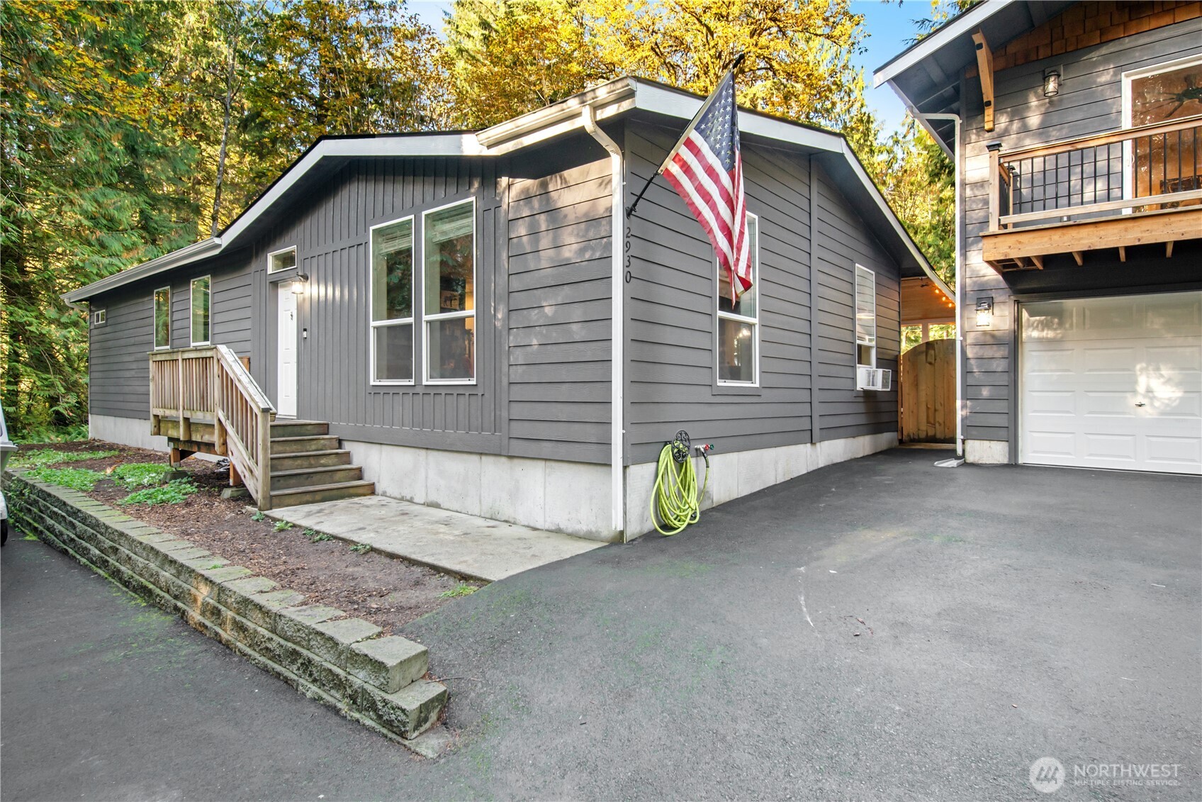 2930 S Lake Roesiger Rd