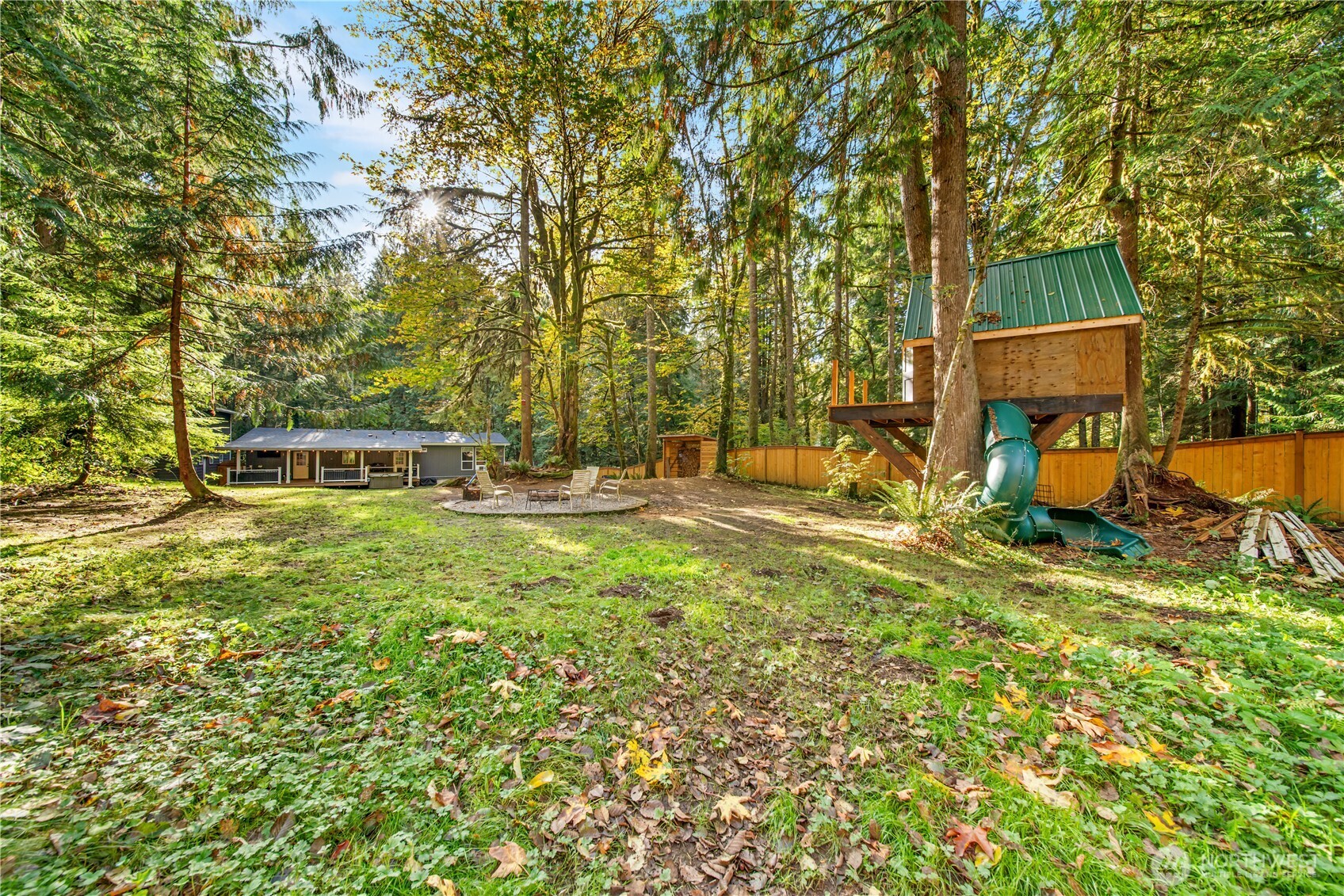 2930 S Lake Roesiger Rd