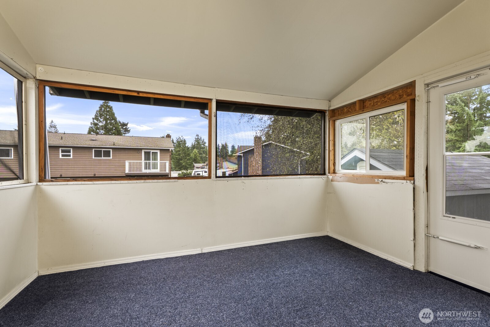 5404 158th Place SW