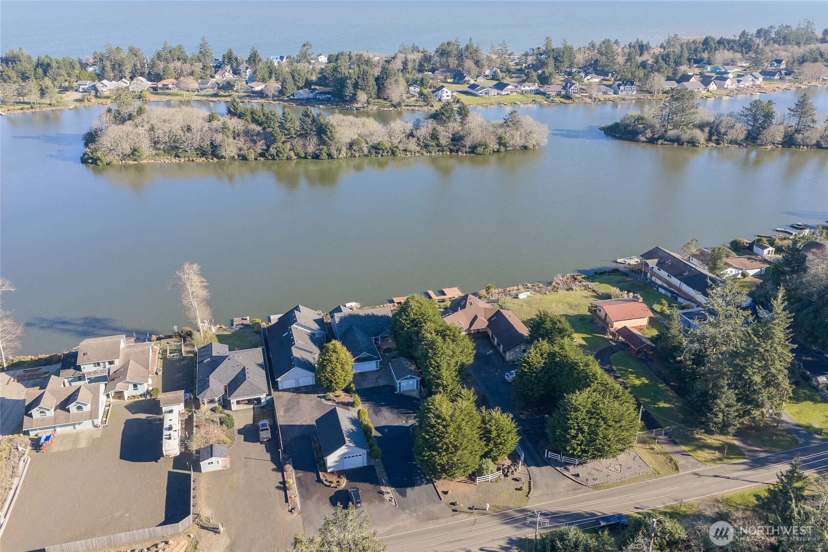 598 Mount Olympus Avenue SE