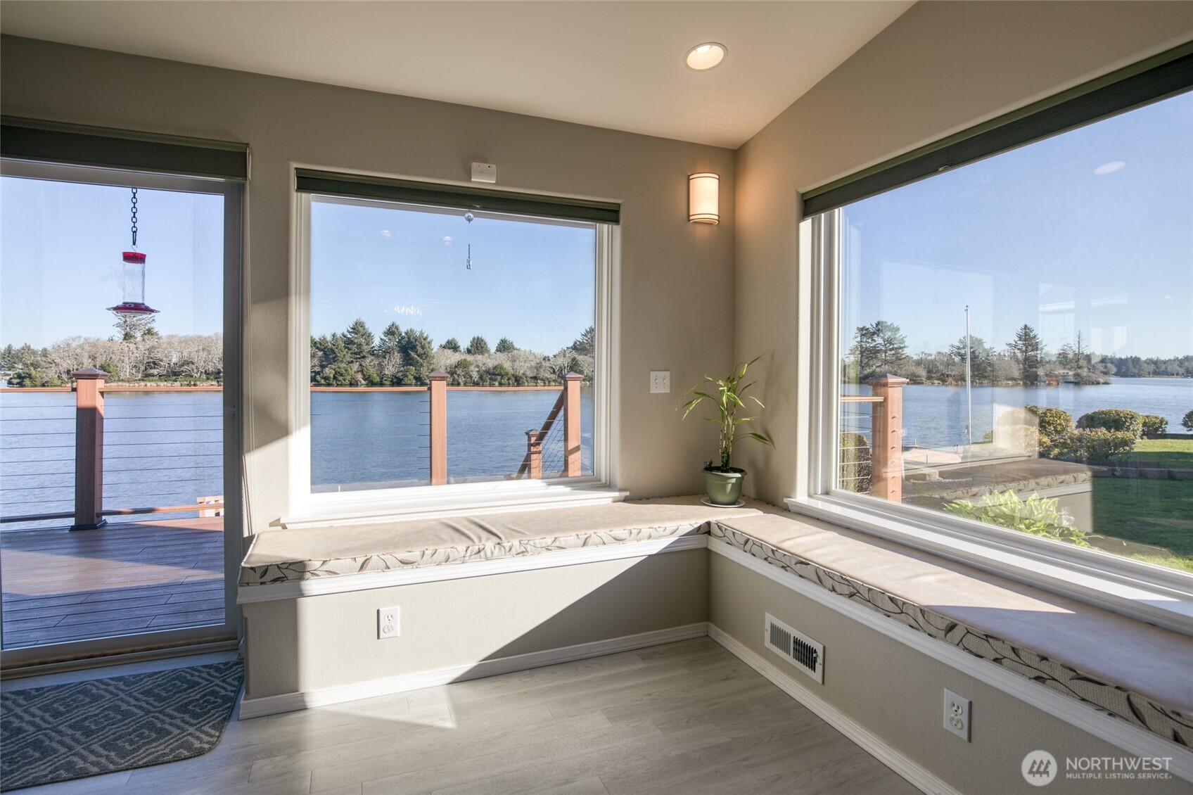 598 Mount Olympus Avenue SE