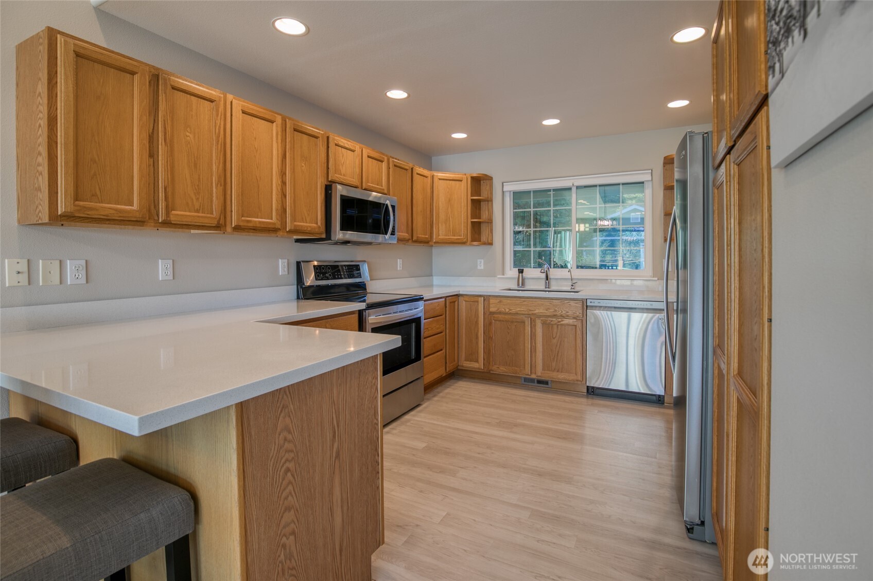 598 Mount Olympus Avenue SE