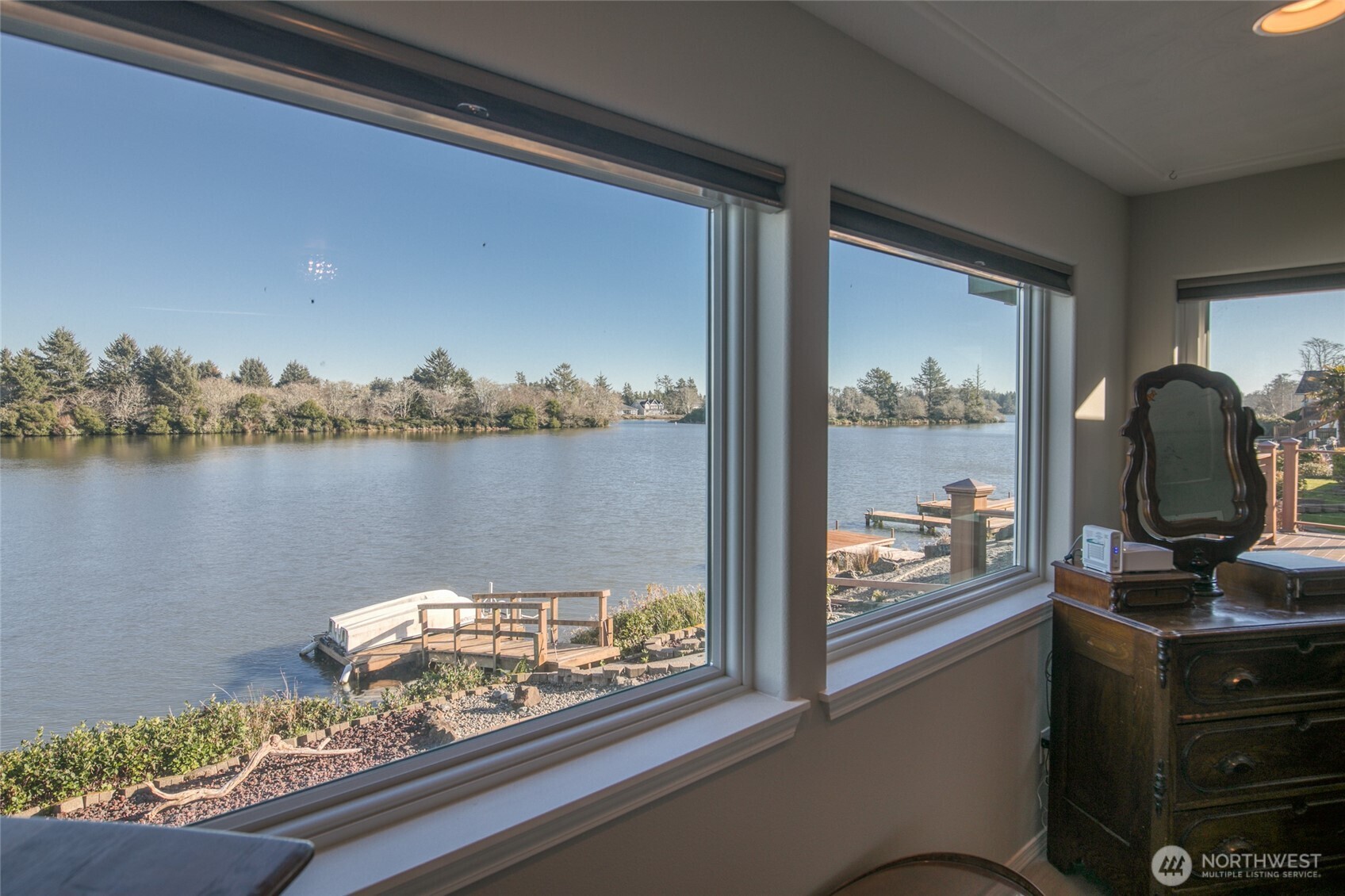 598 Mount Olympus Avenue SE