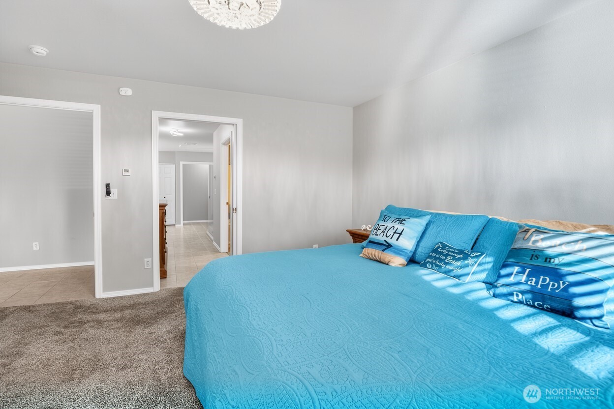 650 Skamokawa Court SE
