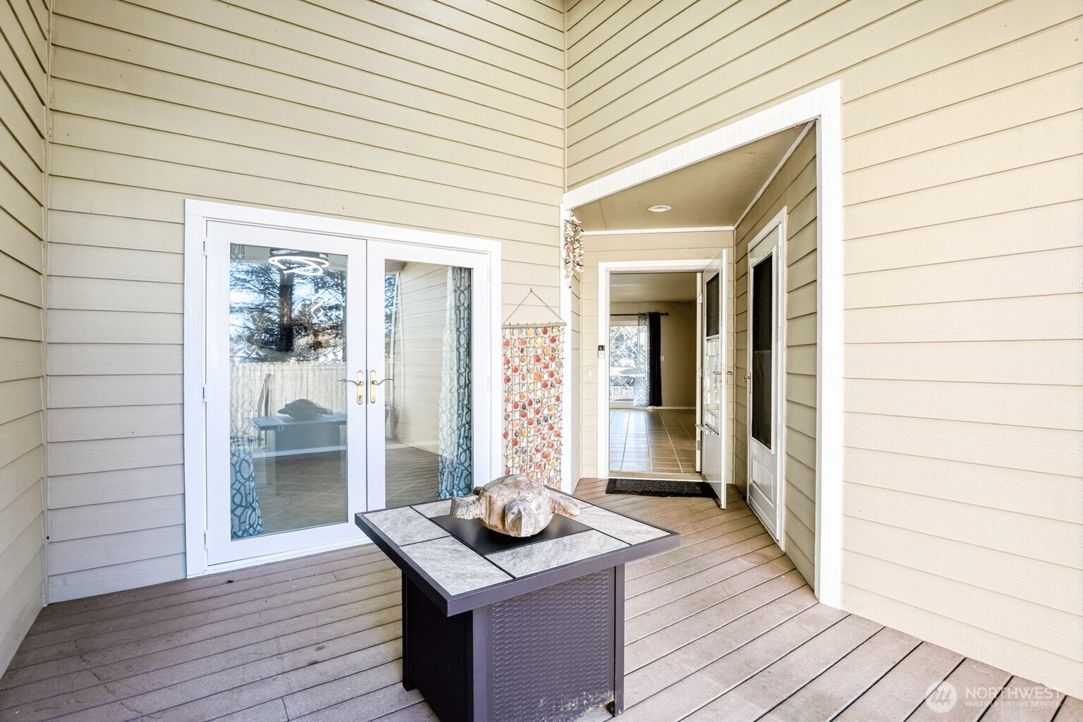 650 Skamokawa Court SE