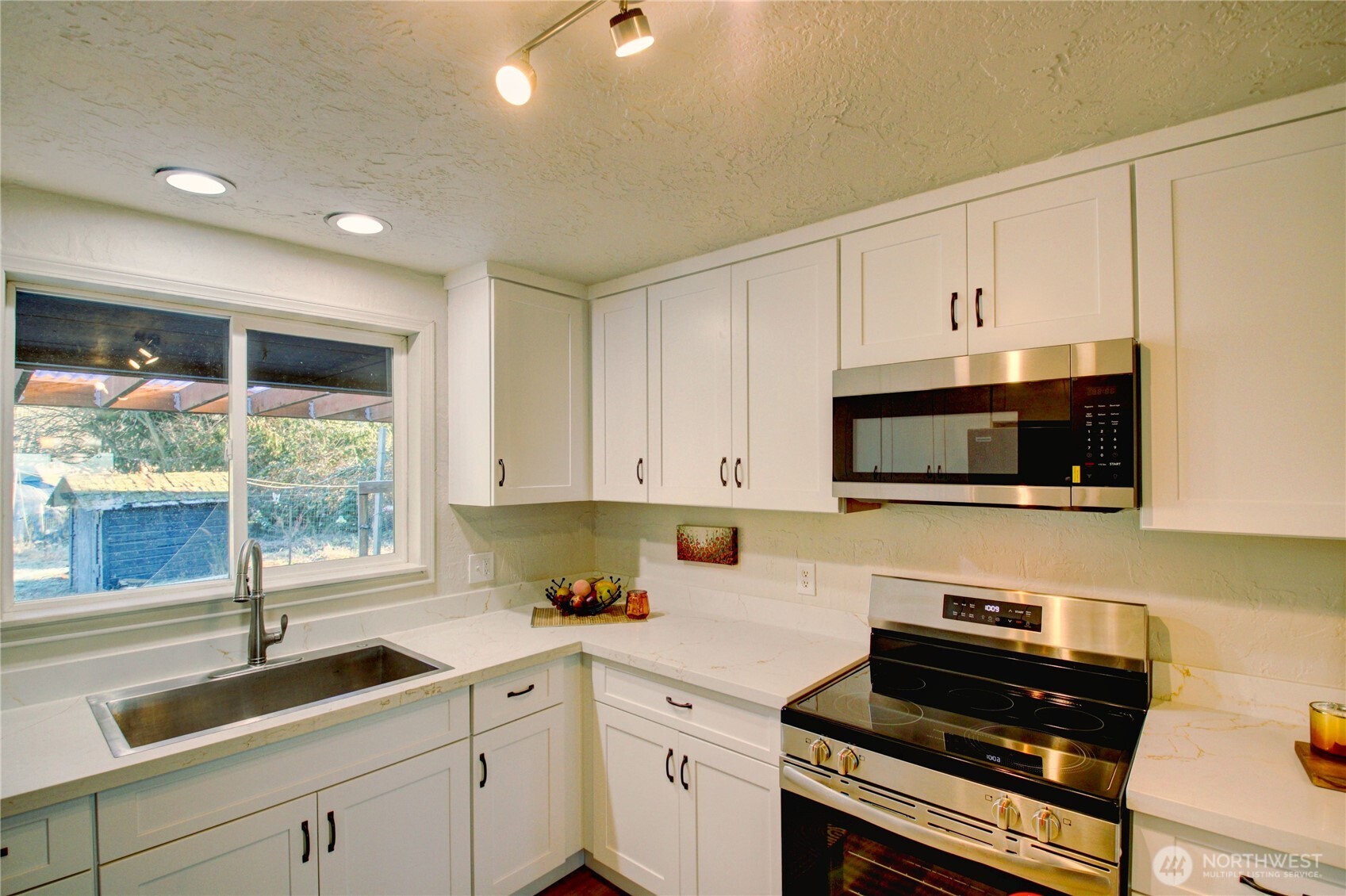 8739 F and S Grade Rd