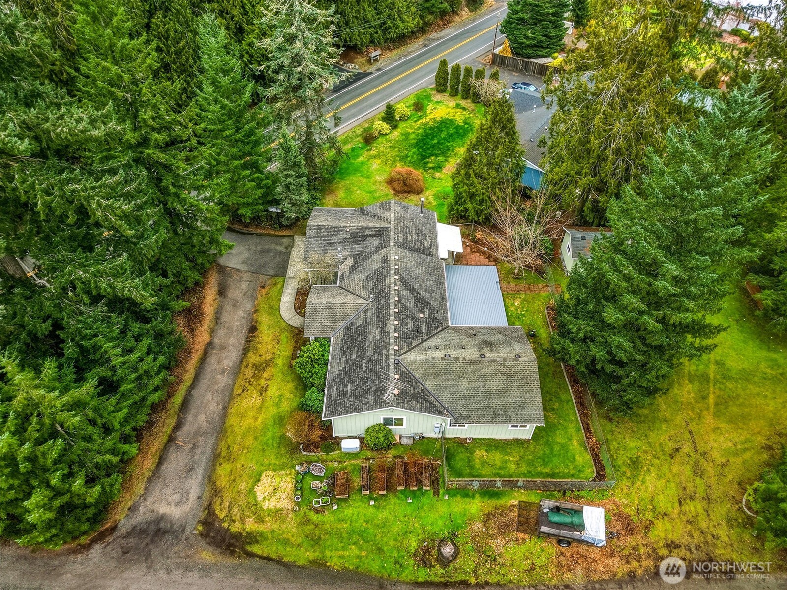 16008 Mink Road NE