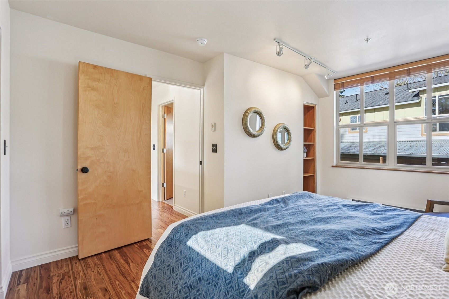 20215 15th Avenue NW Unit: C