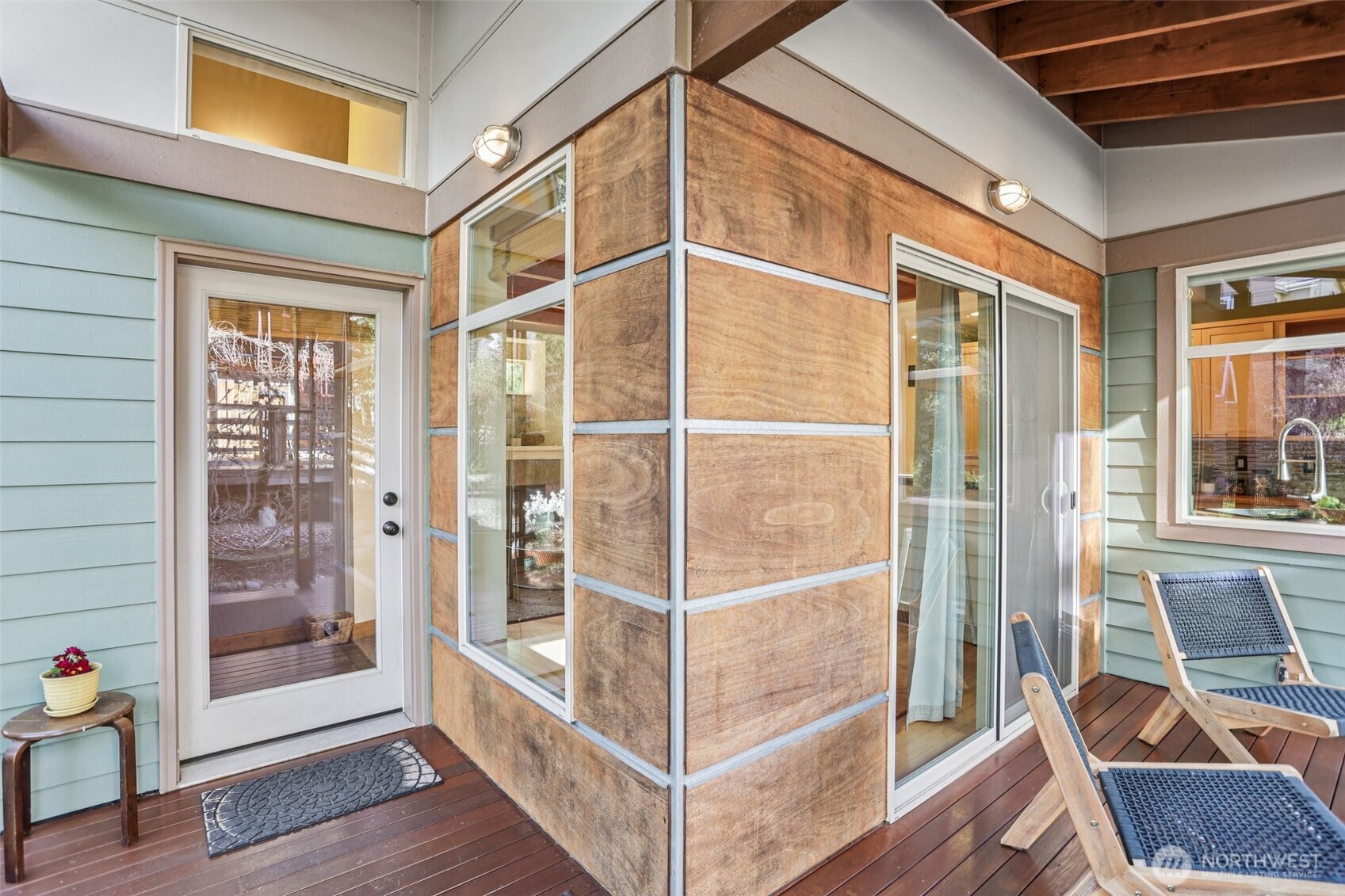 20215 15th Avenue NW Unit: C