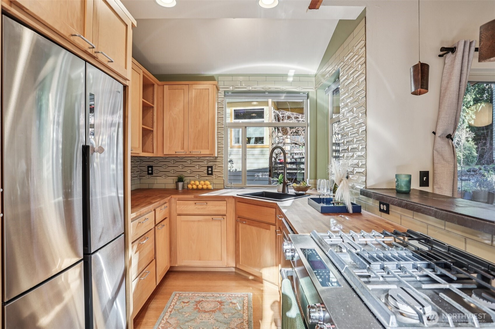 20215 15th Avenue NW Unit: C
