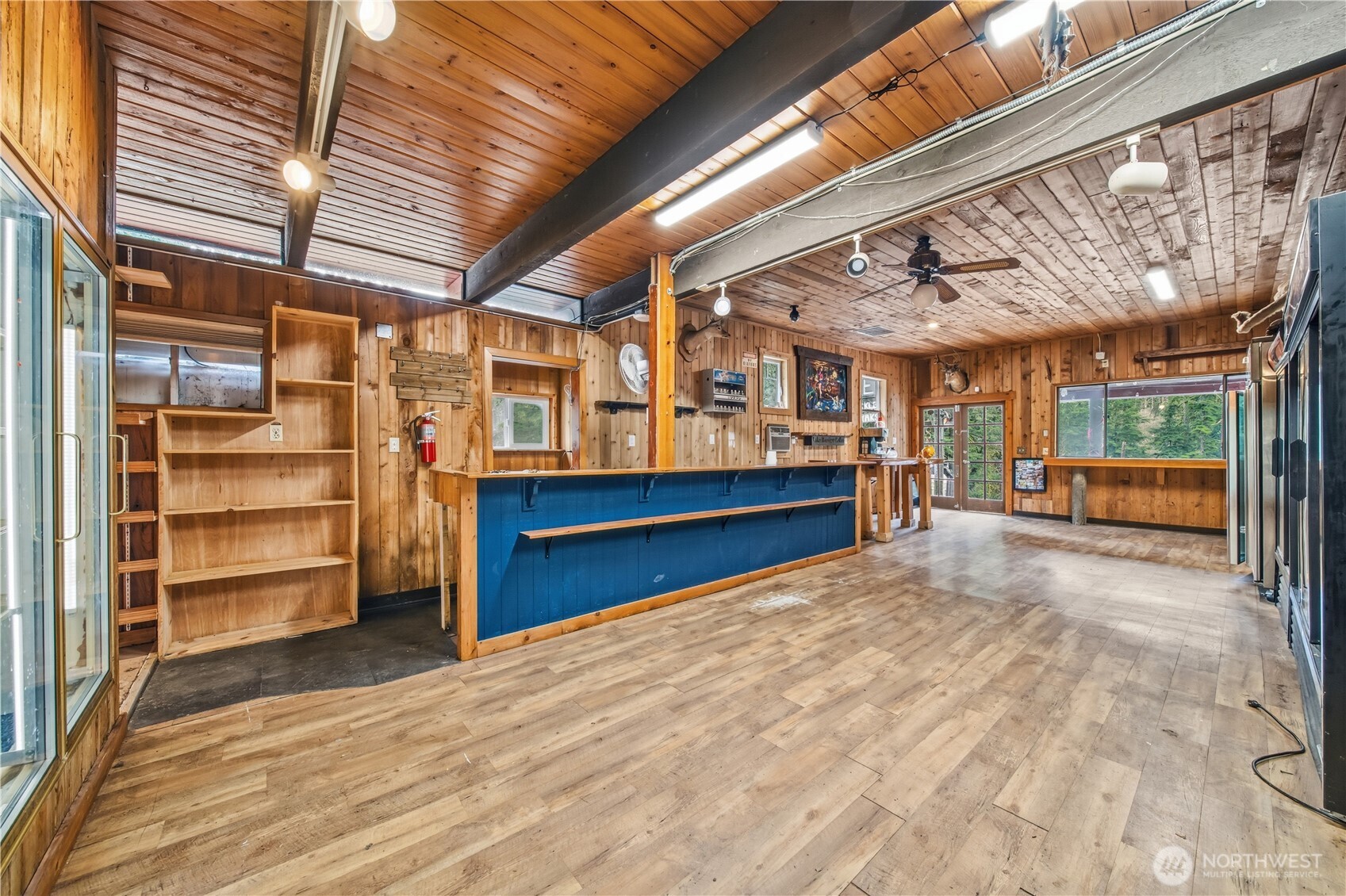 810 S Lake Roesiger Road