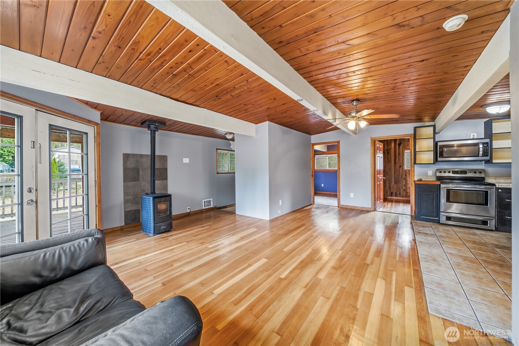 810 S Lake Roesiger Road