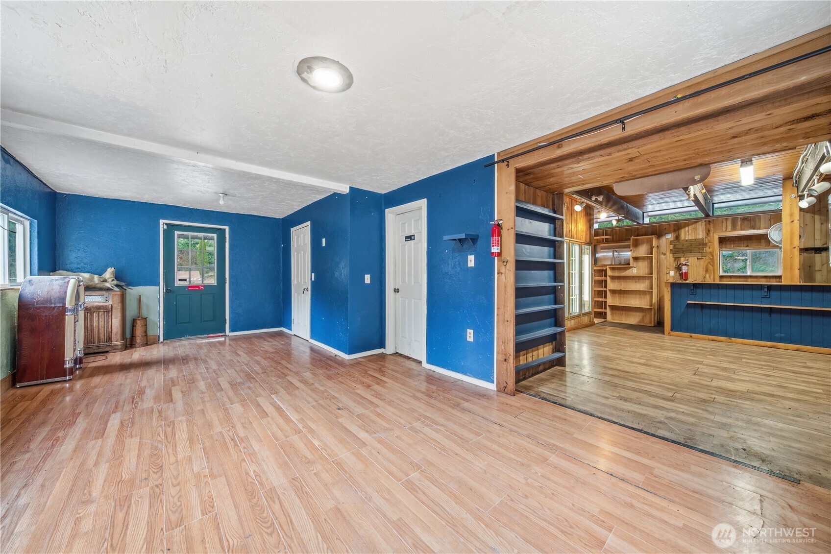 810 S Lake Roesiger Road