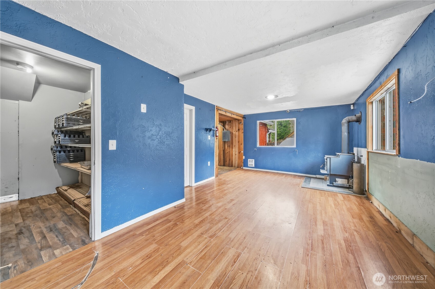 810 S Lake Roesiger Road