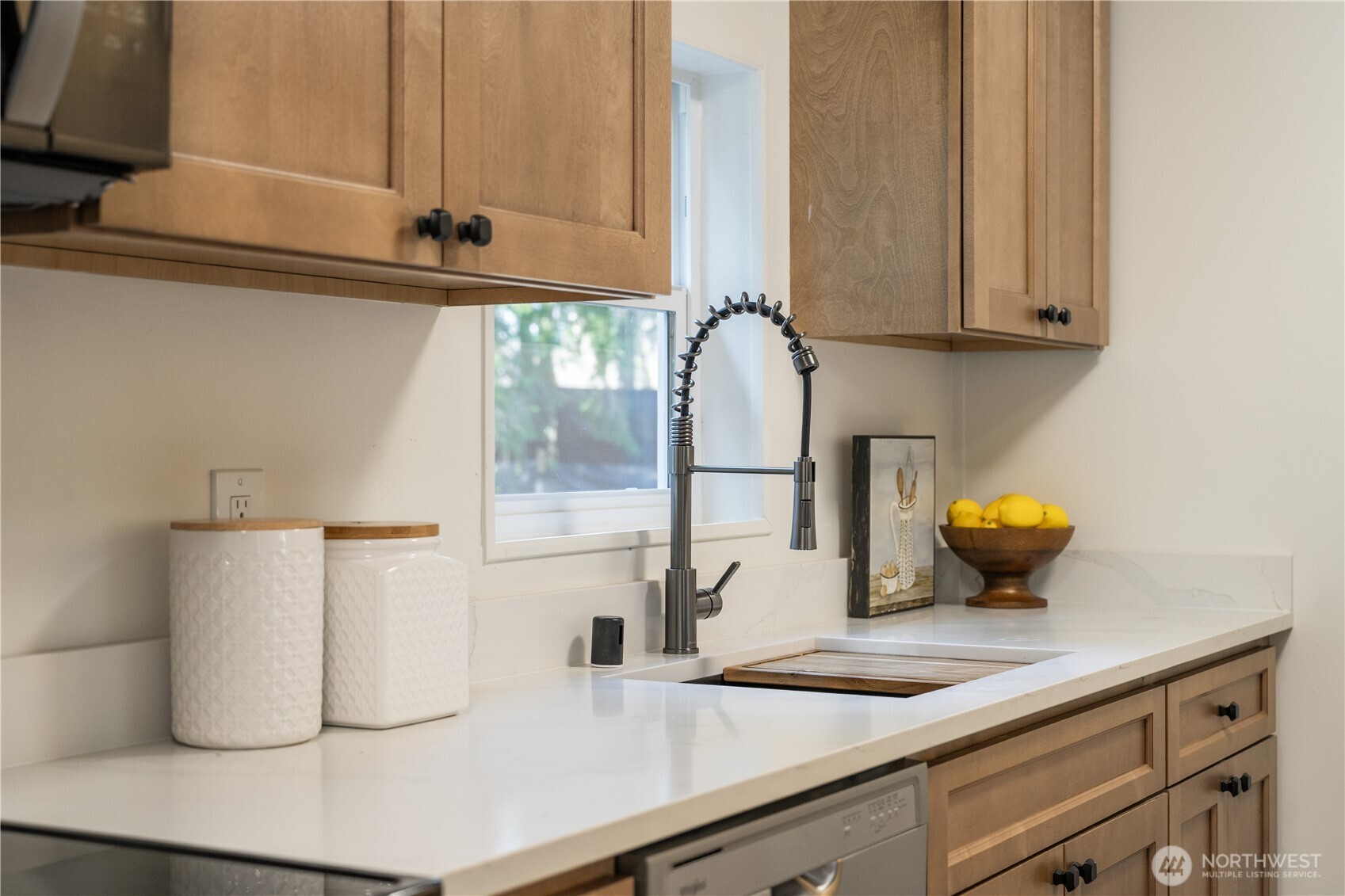 3408 Old Hwy 99 North Road